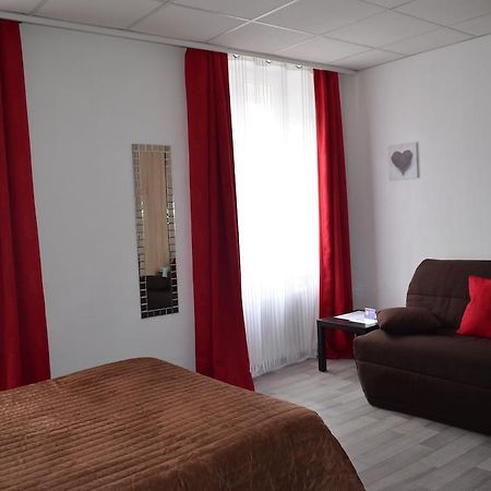 Hotel De La Croix De Malte Cherbourg-en-Cotentin Ruang foto