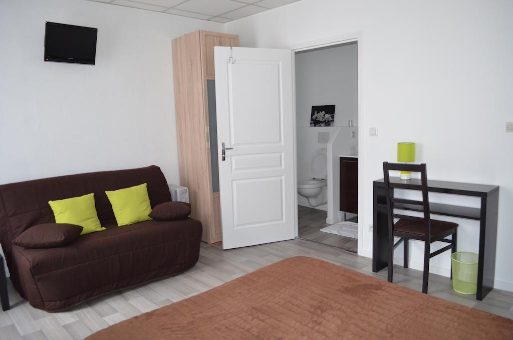 Hotel De La Croix De Malte Cherbourg-en-Cotentin Ruang foto